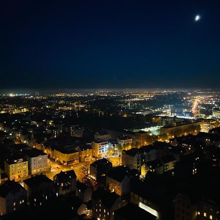 Hotelturm Augsburg Appartment 29 Stock Ngoại thất bức ảnh